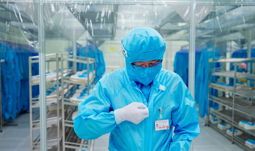 クリーンウェア着用